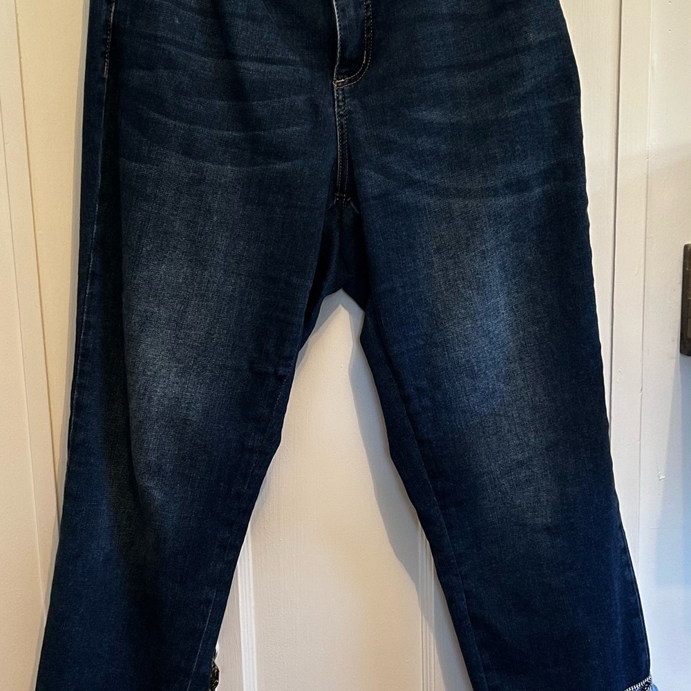 Women's Dark Blue Cropped Jeans